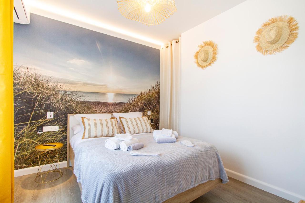 Soleil D'Ete: Balcony Retreat with Netflix & Free Parking Apartment Chalons-en-Champagne Exterior photo